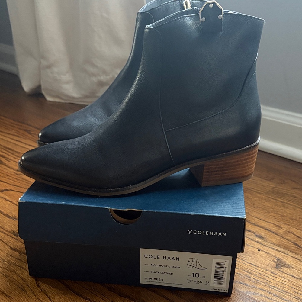 Cole Haan Women's Black Leather Ankle Boots